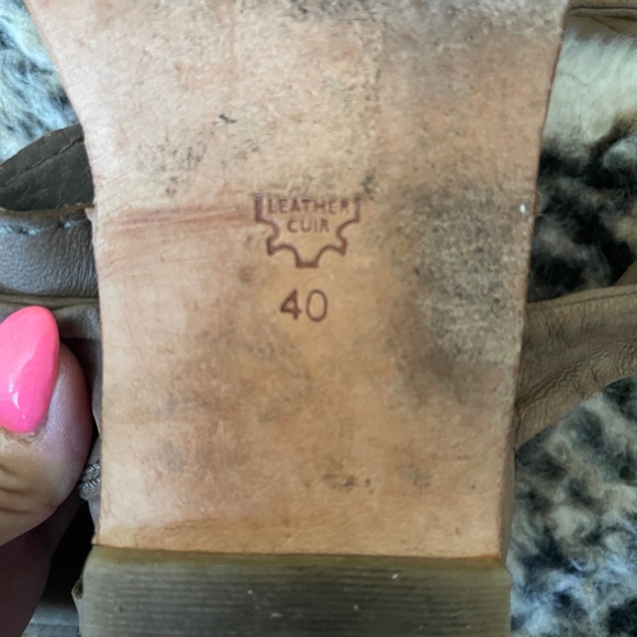 Free people sandals tan genuine leather size 40 worn 10 times - Picture 2 of 5
